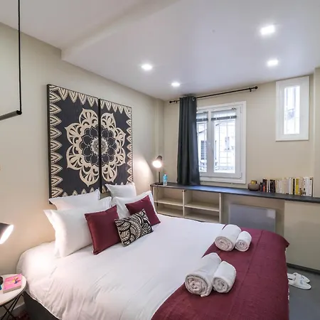 Sweett - Rue Duret Párizs